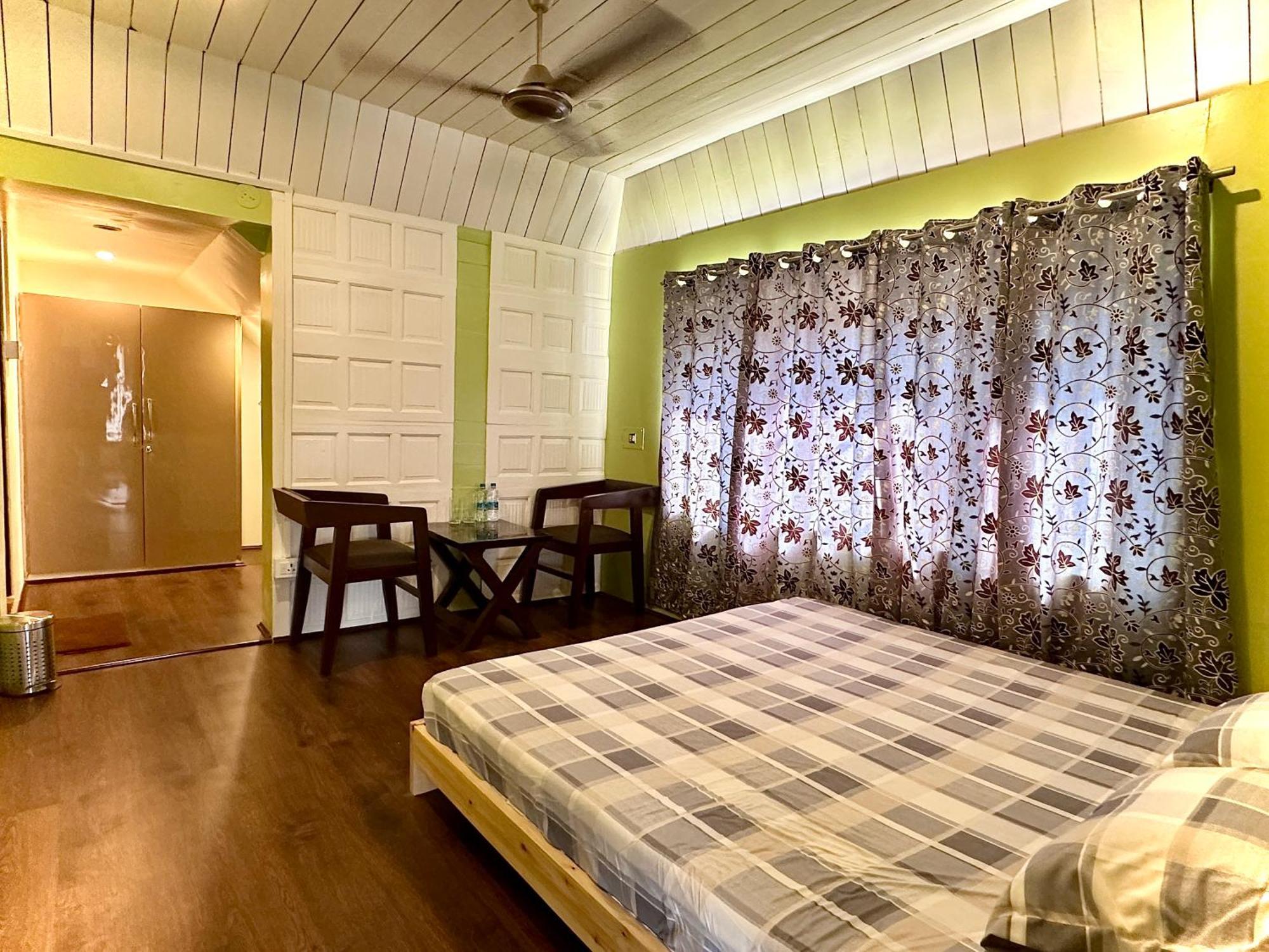 The Chinar Retreat Hut Srīnagar Exterior foto